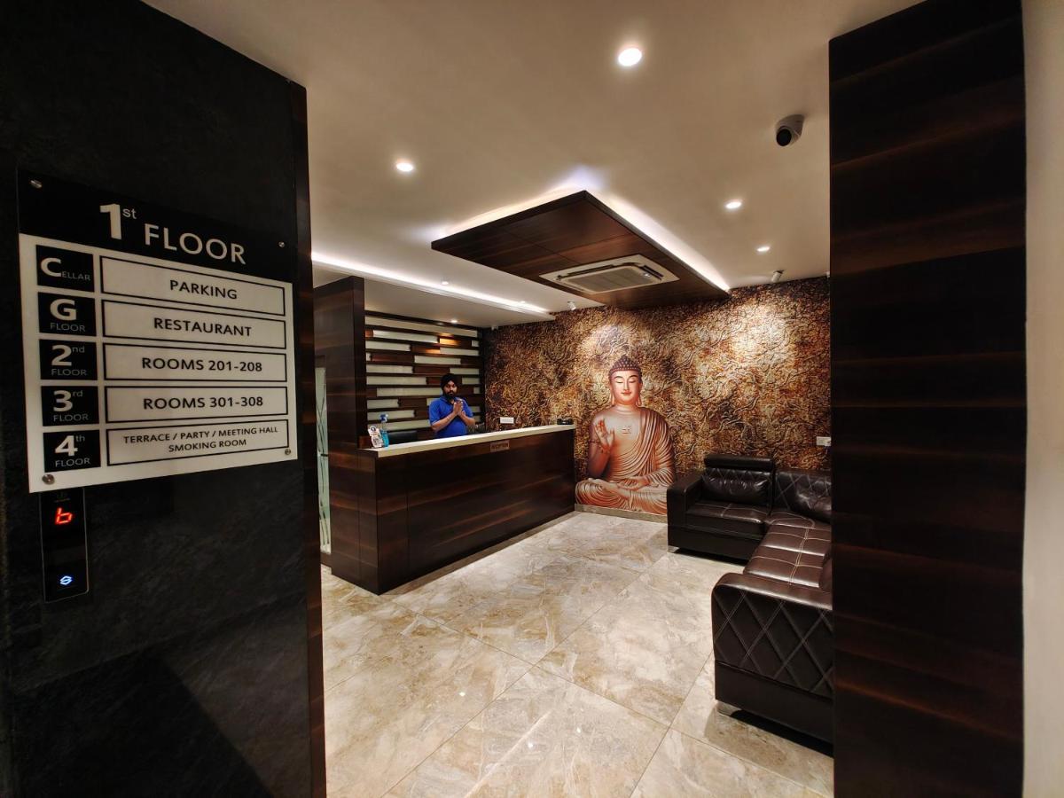 Hotel Thousand Pillars 와랑갈 외부 사진